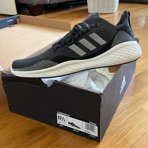 Mens Adidas fluidflow2.0
